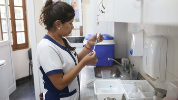 Avanza en Tucumán la vacunación contra el virus sincicial respiratorio