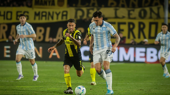 Por el partido de ida, Racing cayó 1 a 0 ante Peñarol en Uruguay