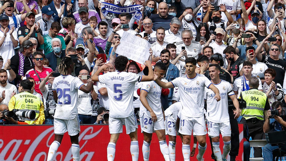 Real Madrid goleó al Espanyol 4-0 y gritó campeón