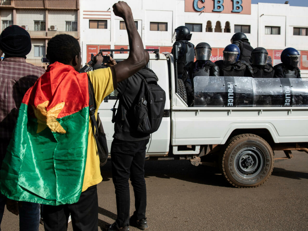 Soldados amotinados detuvieron al presidente de Burkina Faso