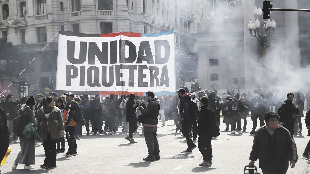 Unidad Piquetera hará movilizaciones contra el ajuste de Javier Milei