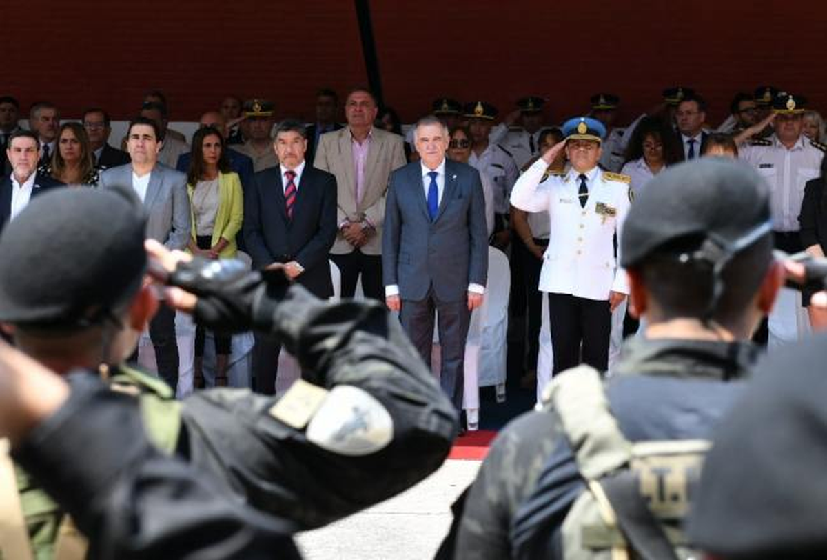 "Quer&iacute;amos traer los agradecimientos del pueblo tucumano que se ha visto beneficiado con el accionar de la Polic&iacute;a Federal Argentina", dijo Jaldo.