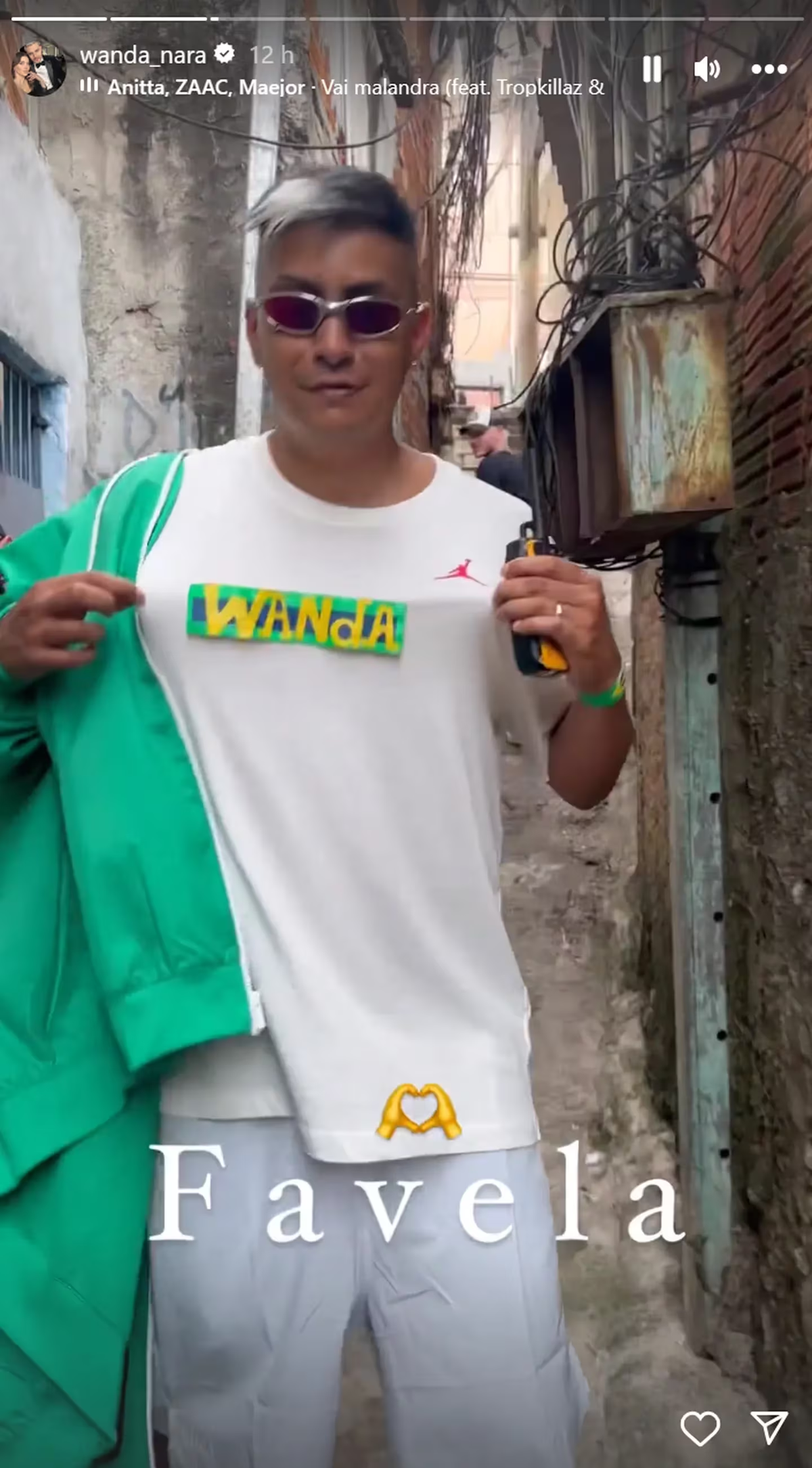 Así se hizo el video de Wanda Nara en una favela de Brasil