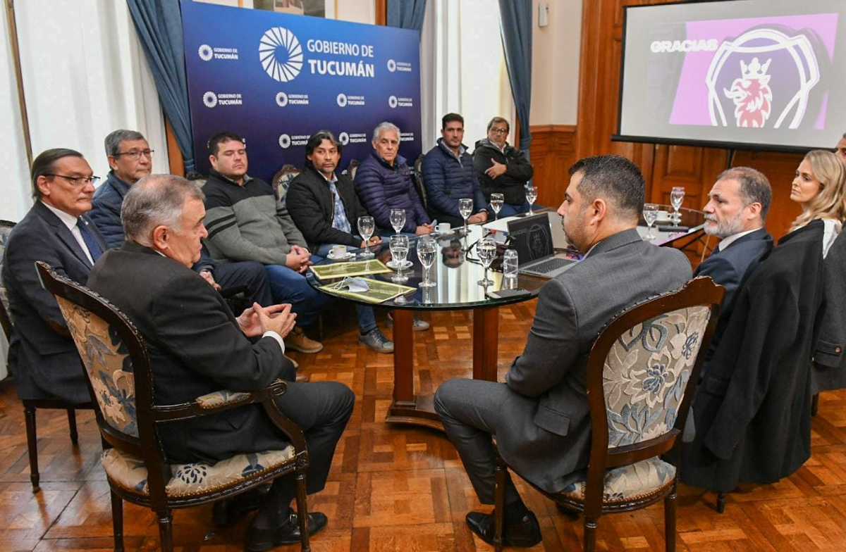 El encuentro fue esta mañana en la Casa de Gobierno. 