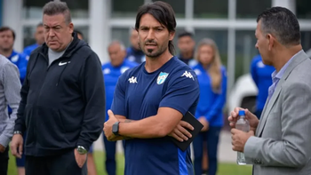 Atlético oficializó que Colace dejó de ser el DT del equipo