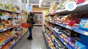 Caen las ventas en supermercados y mayoristas en febrero