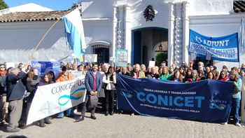ADIUNT se suma a la protesta de los becarios del CONICET en Tucumán