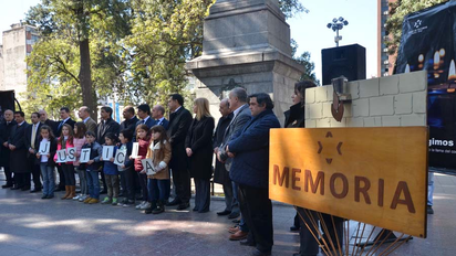 AMIA: en Plaza Independencia habrá homenaje a las víctimas