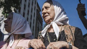 Madres de Plaza de Mayo: 
