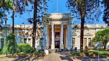 Dos fórmulas competirán por el Rectorado de la UNT para el período 2026-2030