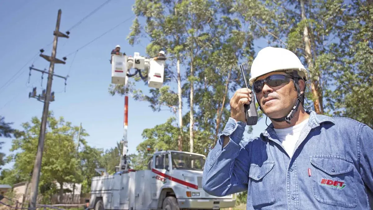 Desde EDET comunicaron que trabajan para restablecer el servicio en el menor tiempo posible.