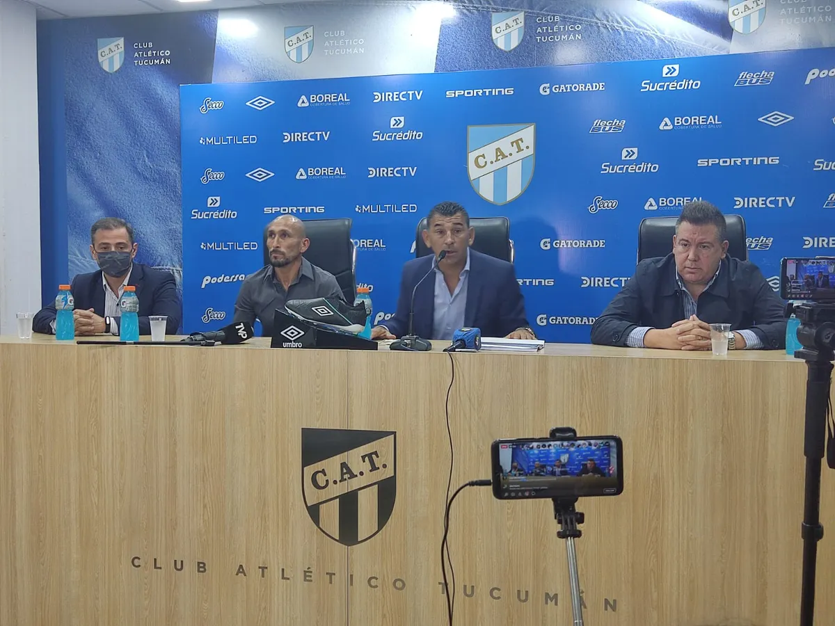 Pablo Guiñazú fue presentado el viernes pasado como entrenador de Atlético.