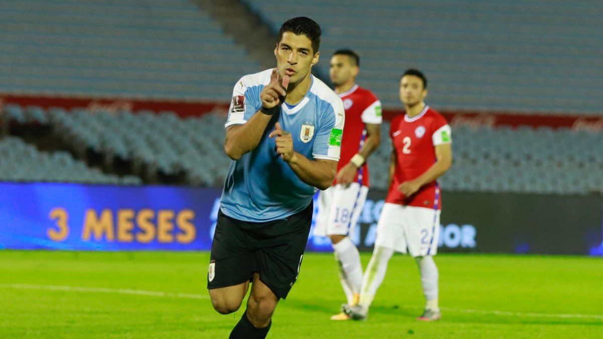 Eliminatorias: Uruguay se lo ganó a Chile al minuto 93