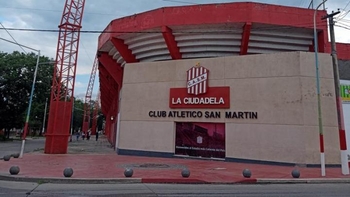 El homenaje de San Martín al Indio Solari que beneficiará a los hinchas