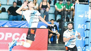 Tucumán de Gimnasia jugará la segunda semi ante Ciudad Vóley