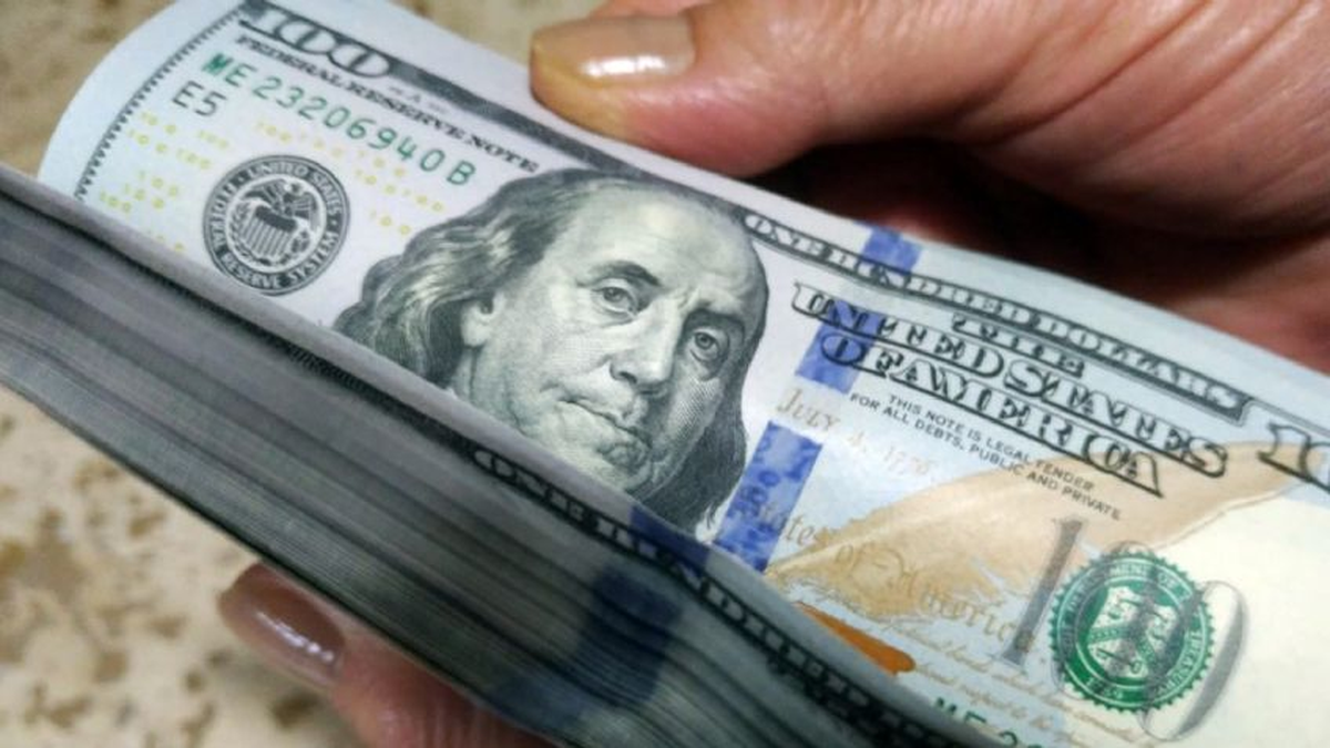 Otra fuerte escalada del dólar blue para un nuevo récord
