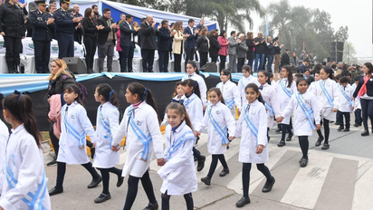 Banda del Río Salí: 3000 alumnos prometieron lealtad a la Bandera