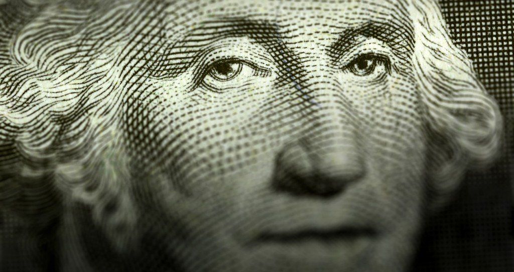El dólar se da tregua y cae hasta los $29,08