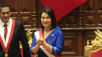 Keiko Fujimori asumió como presidenta de Perú