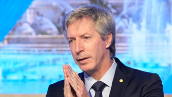 El BCRA lanzará en 2026 un programa para comprar hasta u$s17.000 millones en reservas