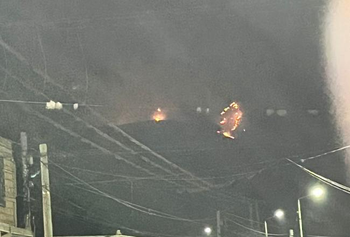 Taf&iacute; del Valle: se registra un incendio en el Cerro Mu&ntilde;oz.