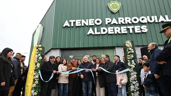 Alderetes: Jaldo inauguró la remodelación del Club Ateneo Parroquial