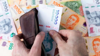El aguinaldo ya no se destina al consumo: priorizan deudas y gastos del hogar