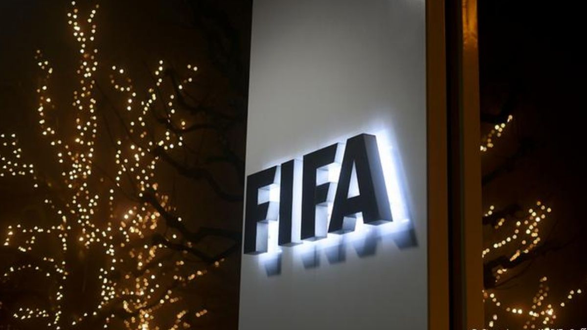 La FIFA sobreseyó al DT argentino denunciado por acoso sexual
