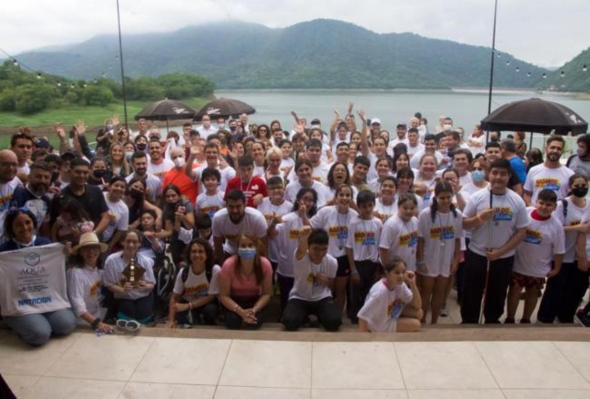 El Cadillal: se celebró el IV Nadando por la Inclusión