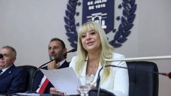 Chahla encabezó la apertura de sesiones ordinarias del Concejo