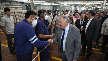 Jaldo inauguró nuevas tecnologías en la textil Santista Argentina