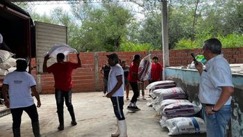 La Provincia envió alimento para asistir a animales afectados por las inundaciones