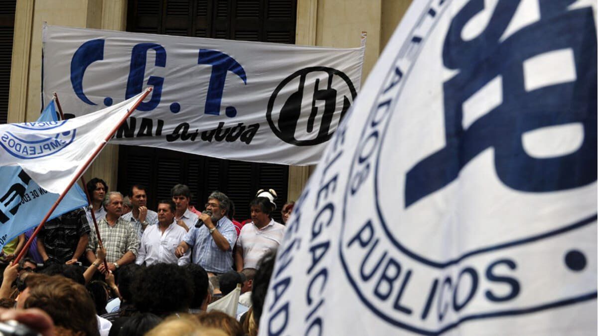 Dirigentes gremiales expresaron con repudio el atentado a Cristina.