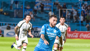 Por su primera victoria: Atlético recibe esta noche a Huracán