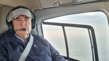 El gobernador Jaldo llegó en helicóptero a la comuna de La Madrid