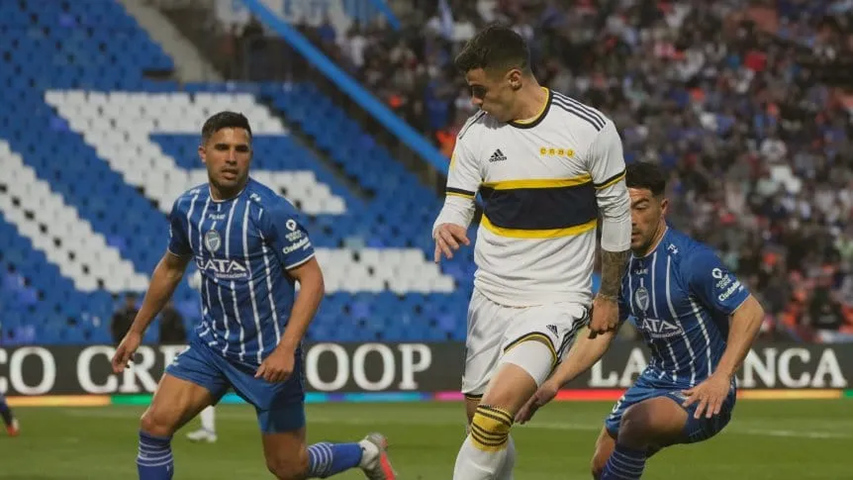 Boca enfrenta a Quilmes y no se quiere bajar de la pelea por levantar La Copa Argentina.