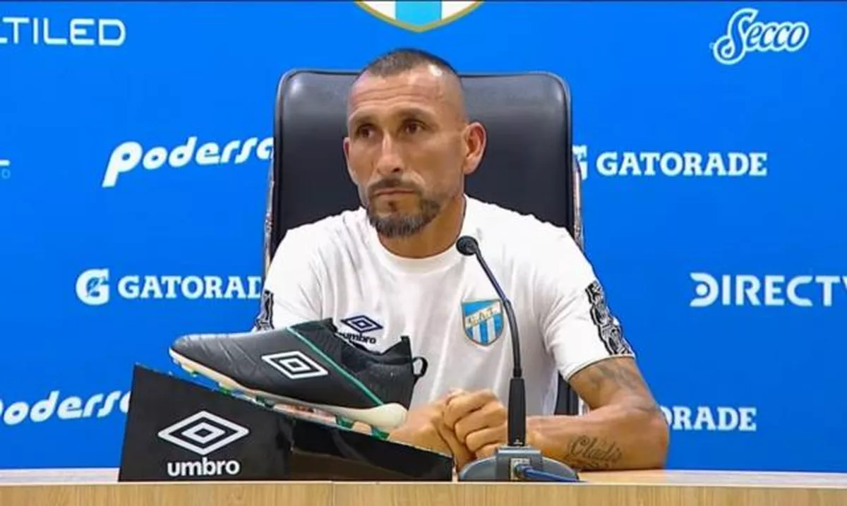 Gui&ntilde;az&uacute; y un ef&iacute;mero paso por Atl&eacute;tico Tucum&aacute;n.