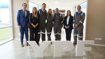 YPF recibió el certificado de Marca País