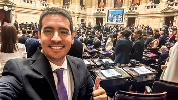 Adrián Ravier debuta como vocero y el Gobierno busca cambiar la agenda