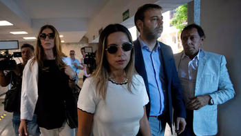 Agostina Páez deberá estar dos semanas más en Brasil