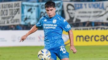 Con Falcioni desde la tribuna, Atlético Tucumán recibe a Racing