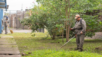 Intensifican tareas de mantenimiento en escuelas de la capital