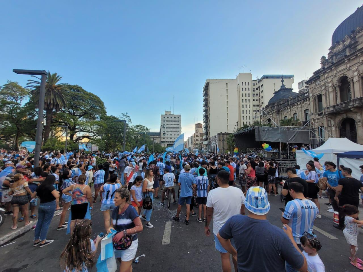 De los celulares secuestrados, once son marca IPHONE.