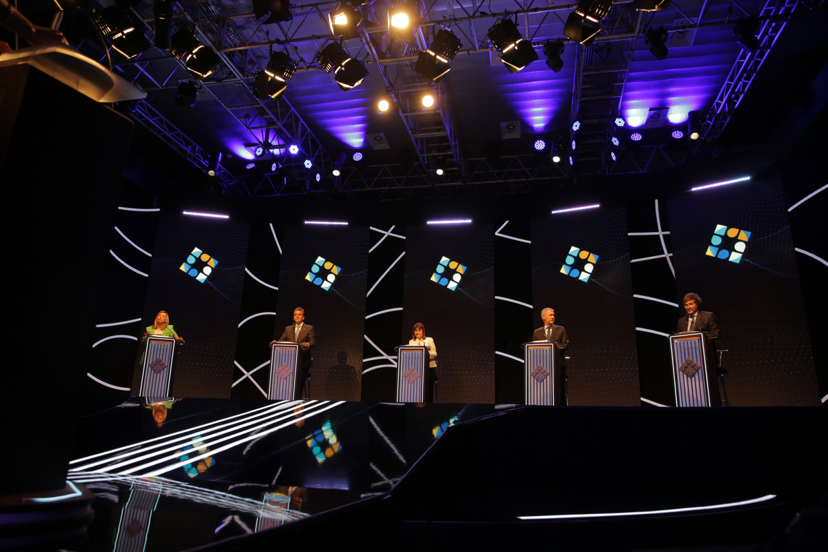 Debate presidencial: cómo fueron los cierres de las y los candidatos