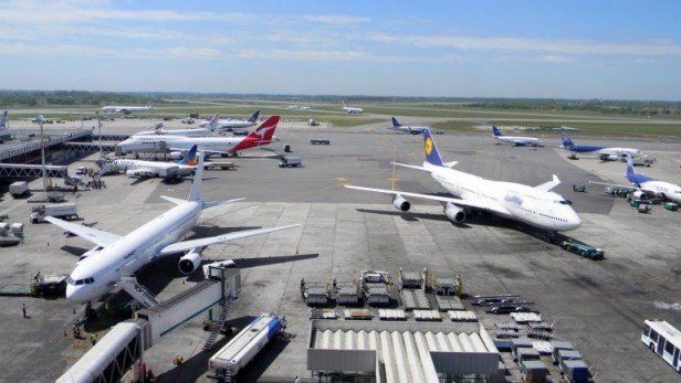 Fin del cepo: qué pasará con el sector turístico y con los pasajes al exterior