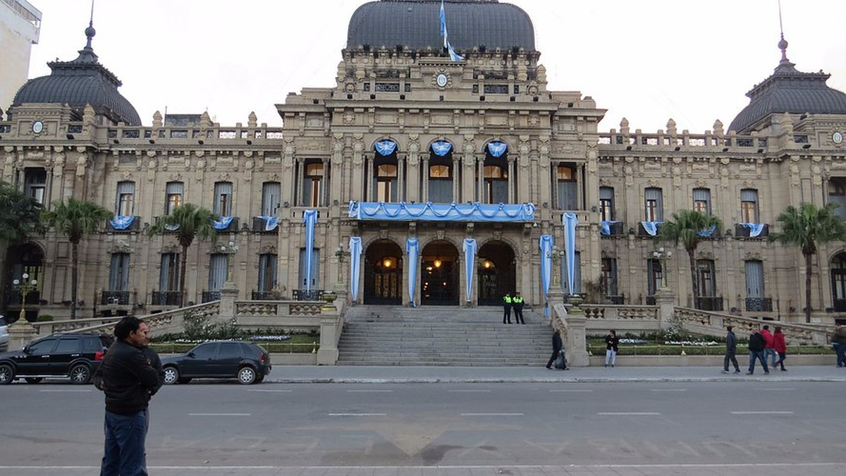 El PE de Tucumán decretó asueto para el lunes 2 de noviembre