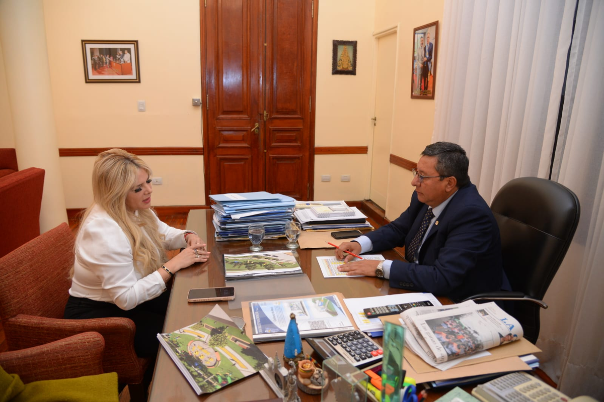 Darío Monteros destacó la firma del Acuerdo Fiscal Municipal. Foto X Darío Monteros