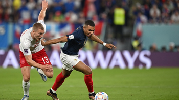 Con doblete de Mbappé, Francia le ganó 2 a 1 a Dinamarca