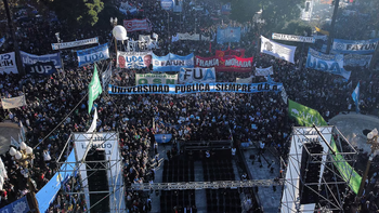 Los sindicatos educativos de la CGT planifican un paro nacional