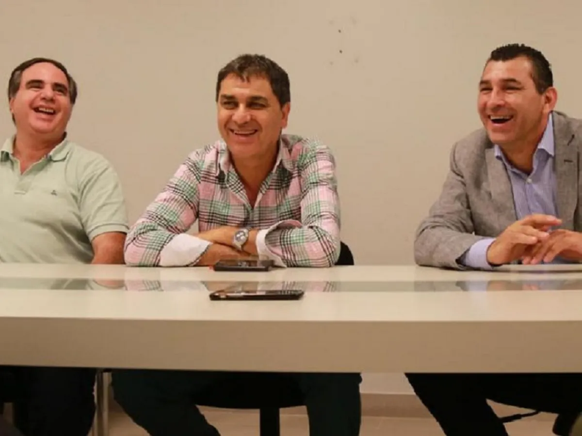 Silvio Nava, Enrique Salvatierra y Mario Leito son parte de la comisión directiva actual.